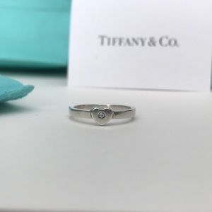 Tiffany & Co. diamond heart promise ring size 7